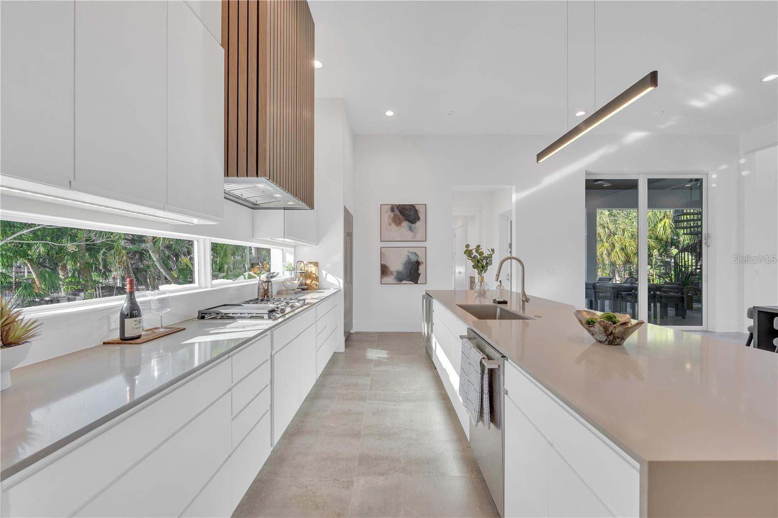 WATERSIDE-WOOD SIESTAS BAYSID - Residential