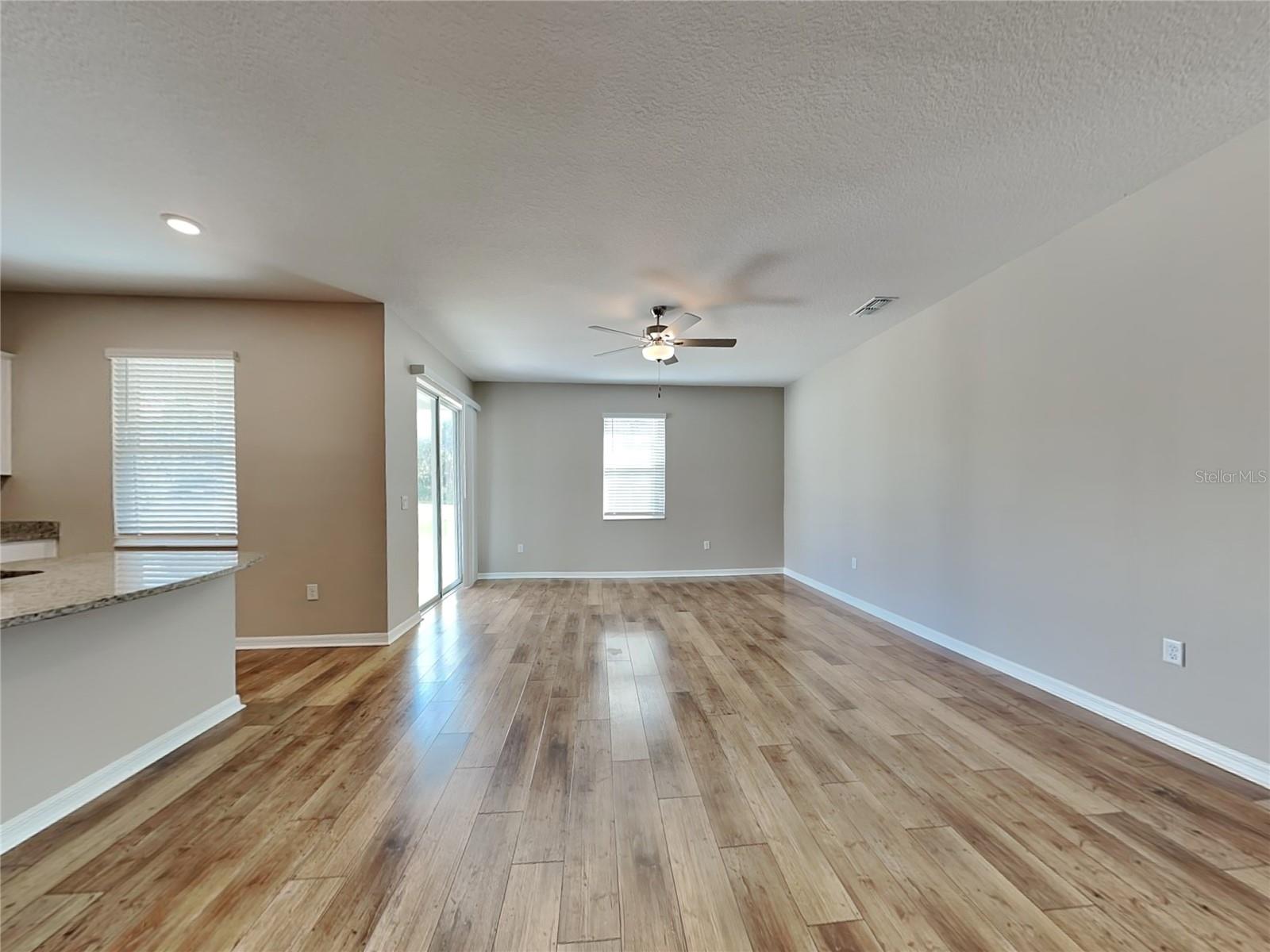 RIVERSTONE PH 3 & 4 - Residential Lease