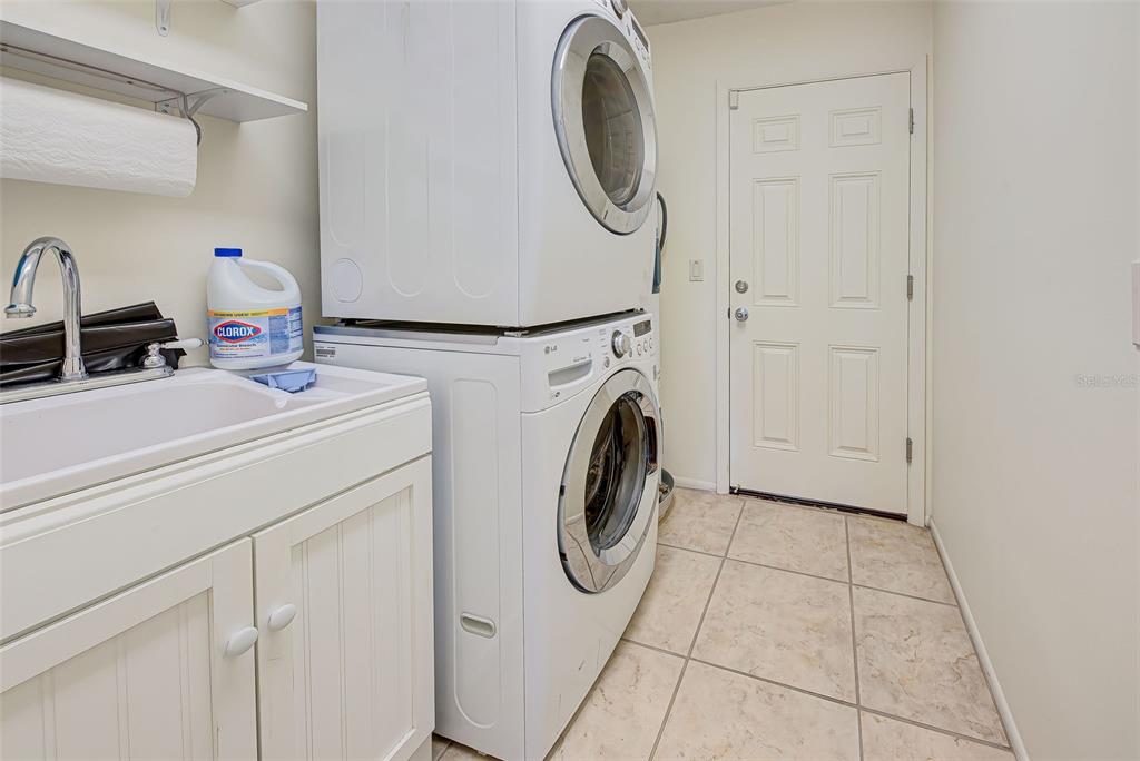 CLARK LAKES SUB - Residential Lease