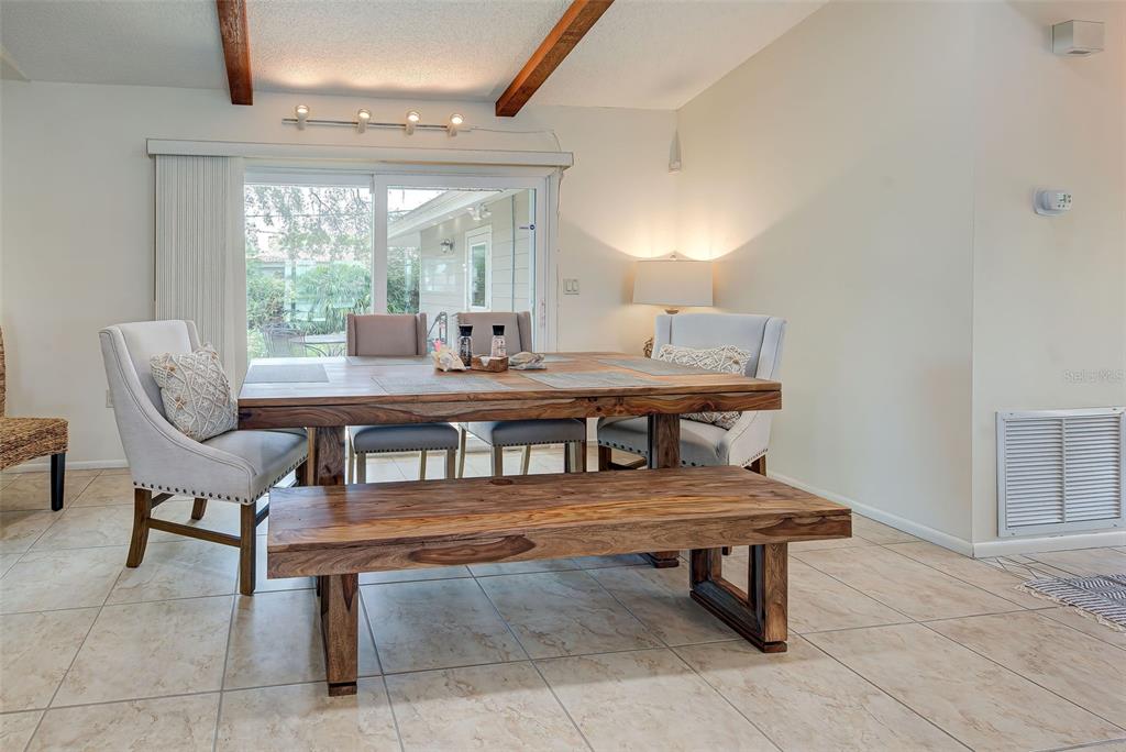 CLARK LAKES SUB - Residential Lease
