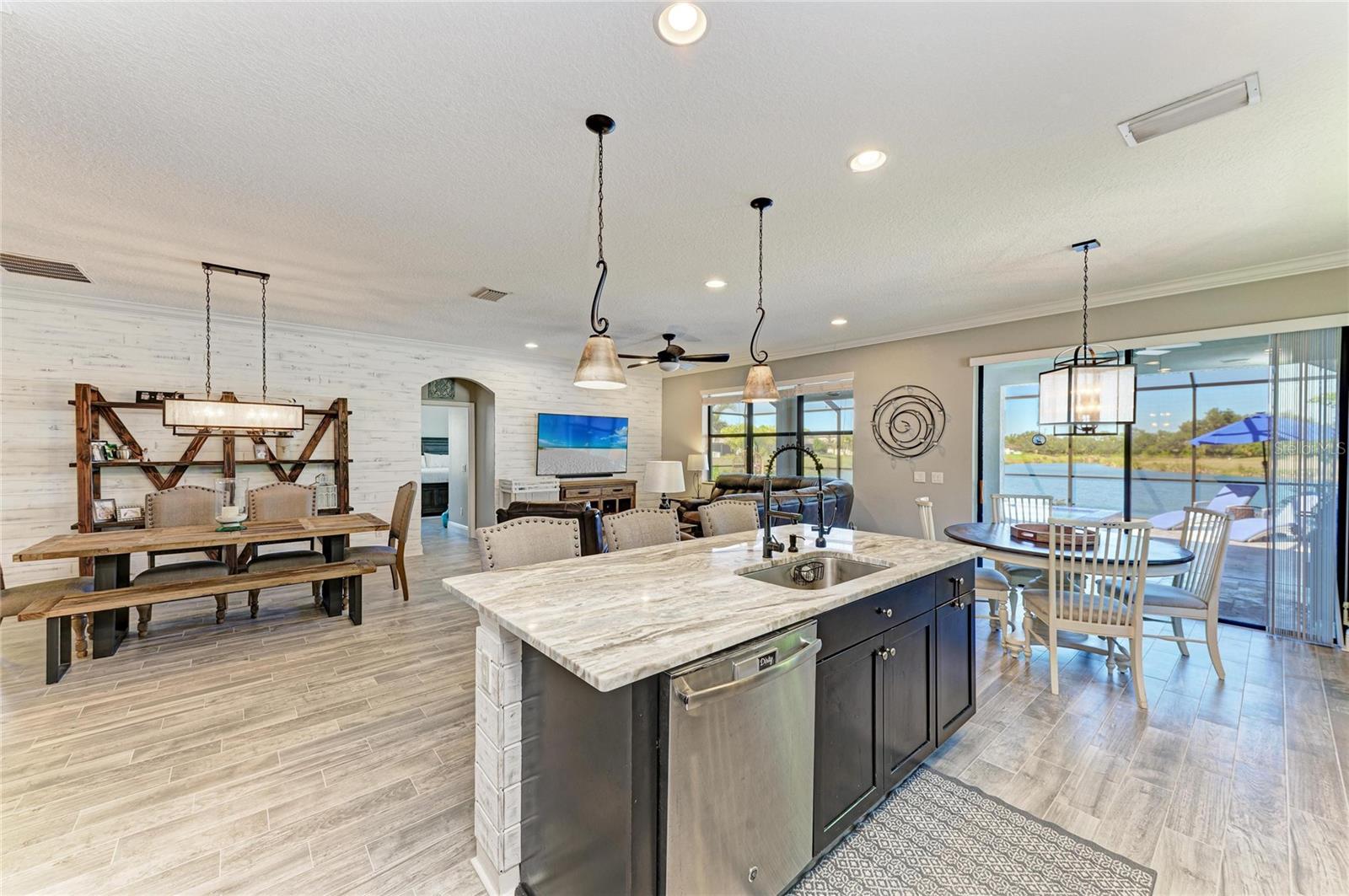 BROOKSIDE ESTATES - Residential