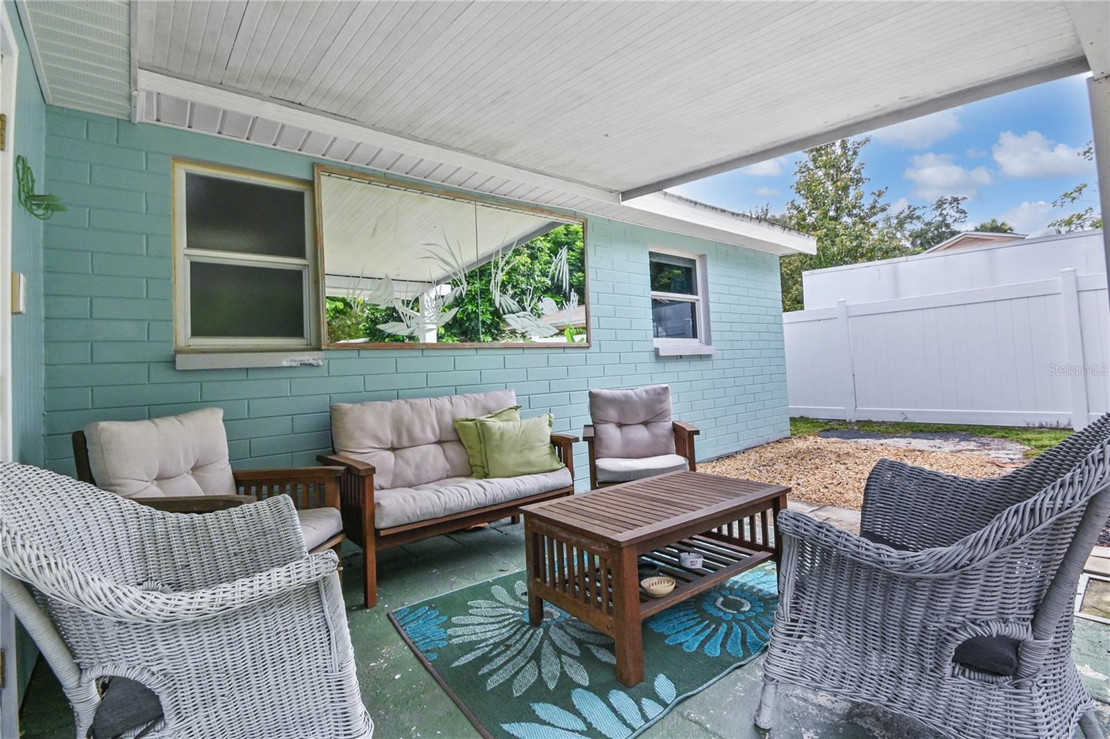 YELKCA TERRACE PT 02 - Residential