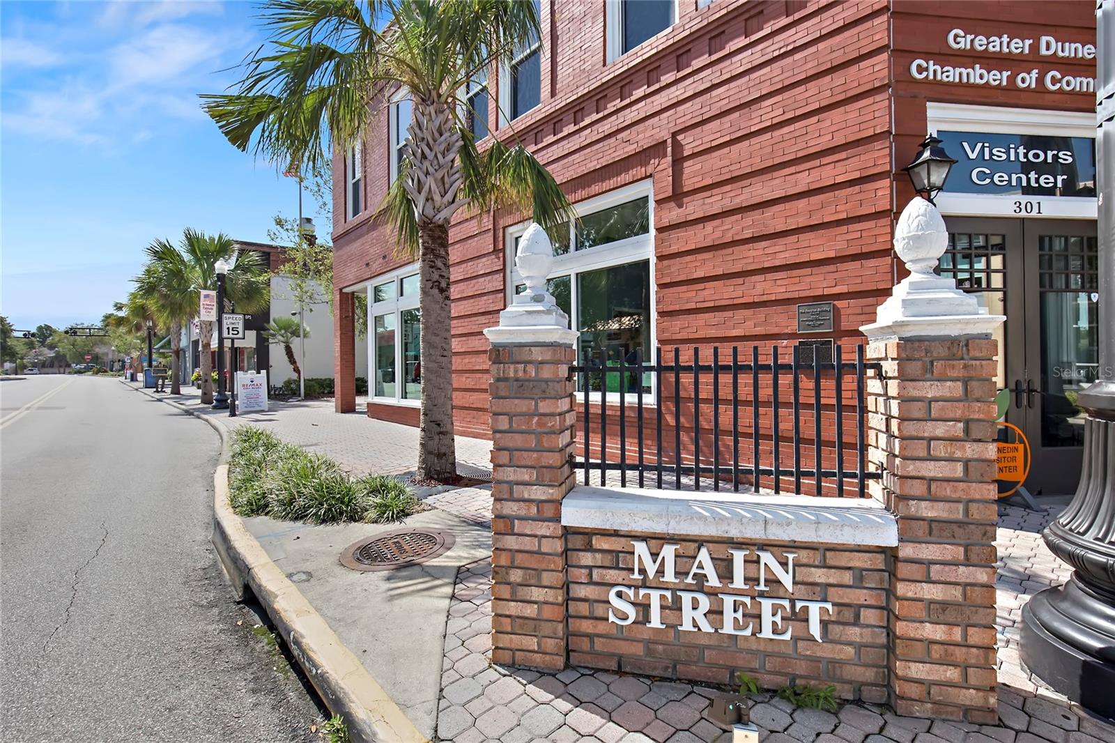 BROOKLAWN - Residential
