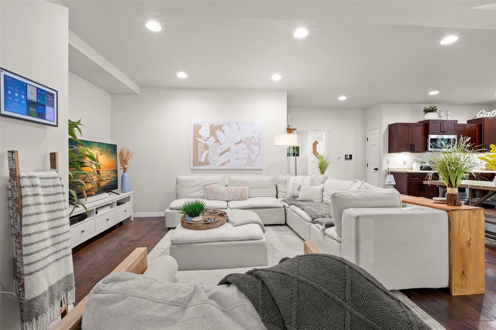 BROOKLAWN - Residential