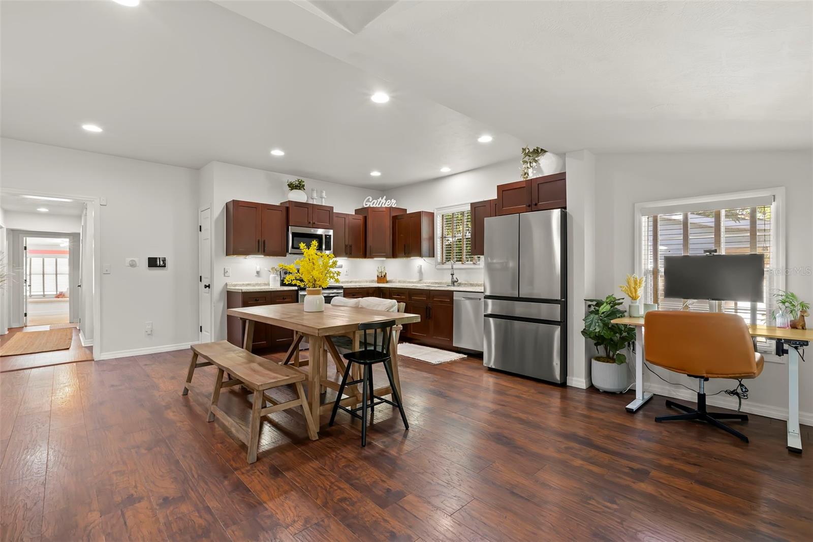 BROOKLAWN - Residential
