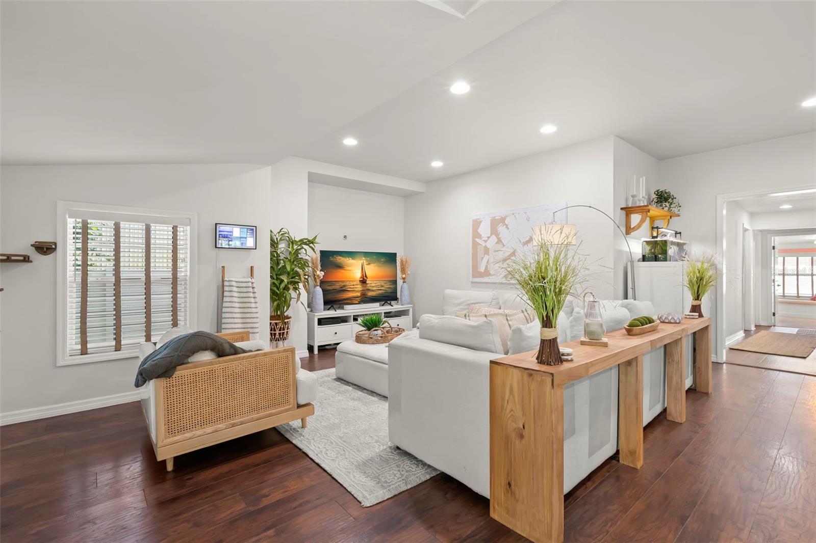 BROOKLAWN - Residential