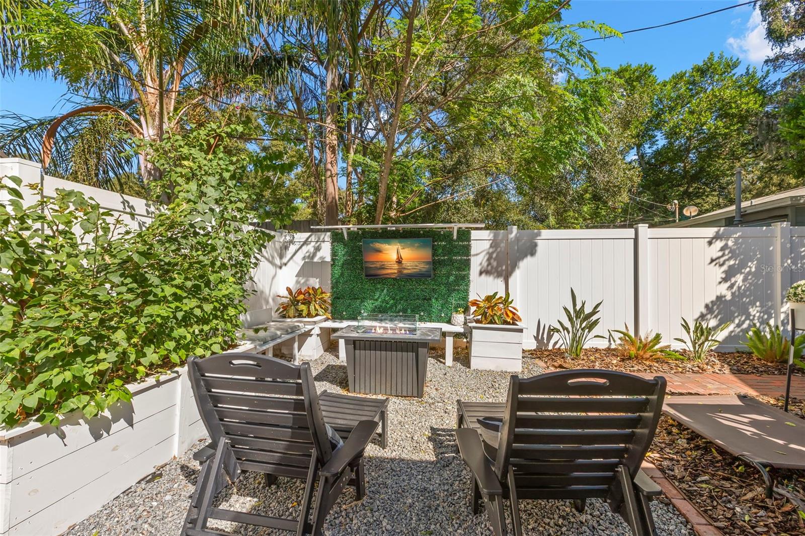BROOKLAWN - Residential
