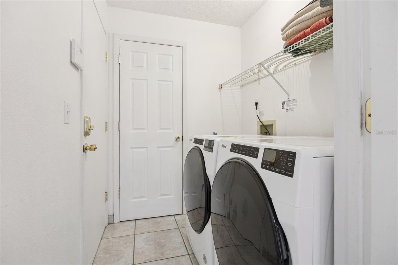 LINDFIELDS UNIT 3 - Residential