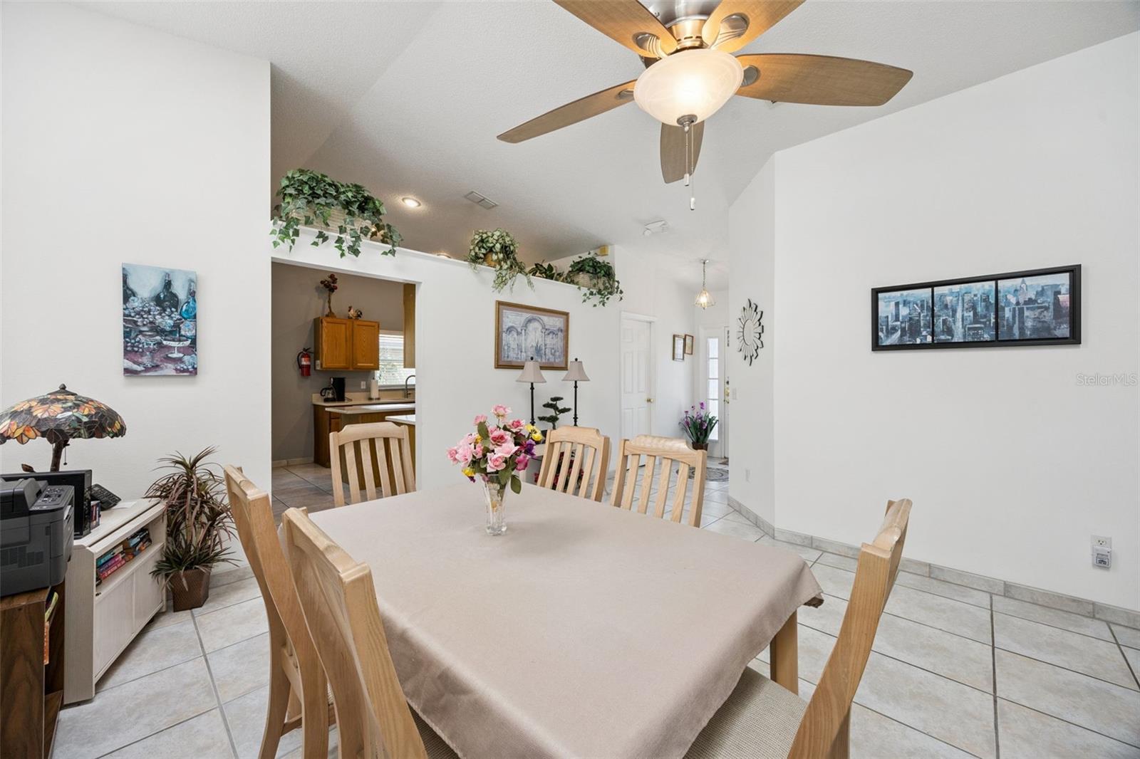 LINDFIELDS UNIT 3 - Residential