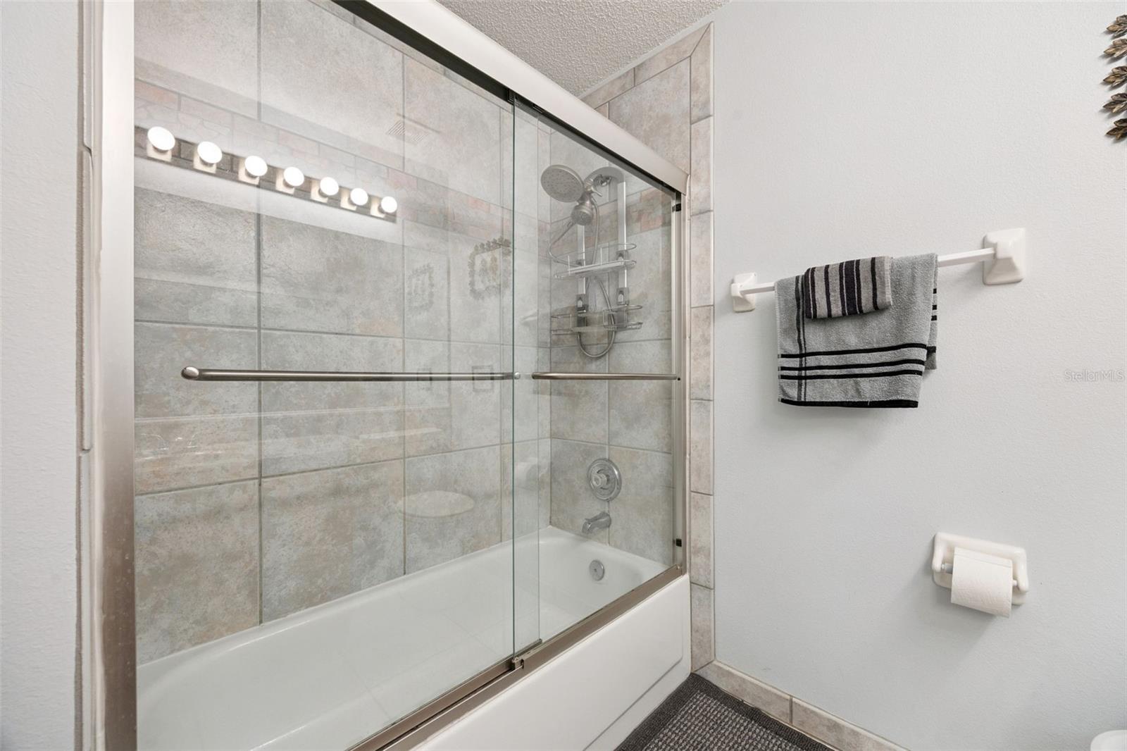 LINDFIELDS UNIT 3 - Residential