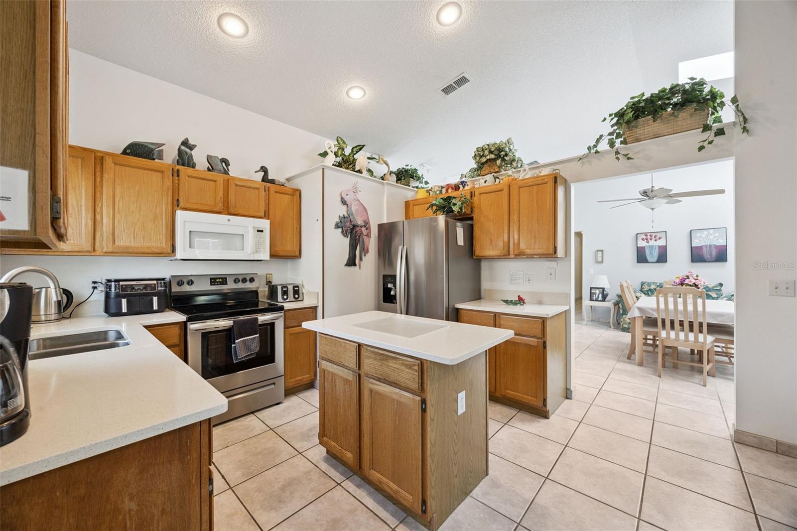 LINDFIELDS UNIT 3 - Residential