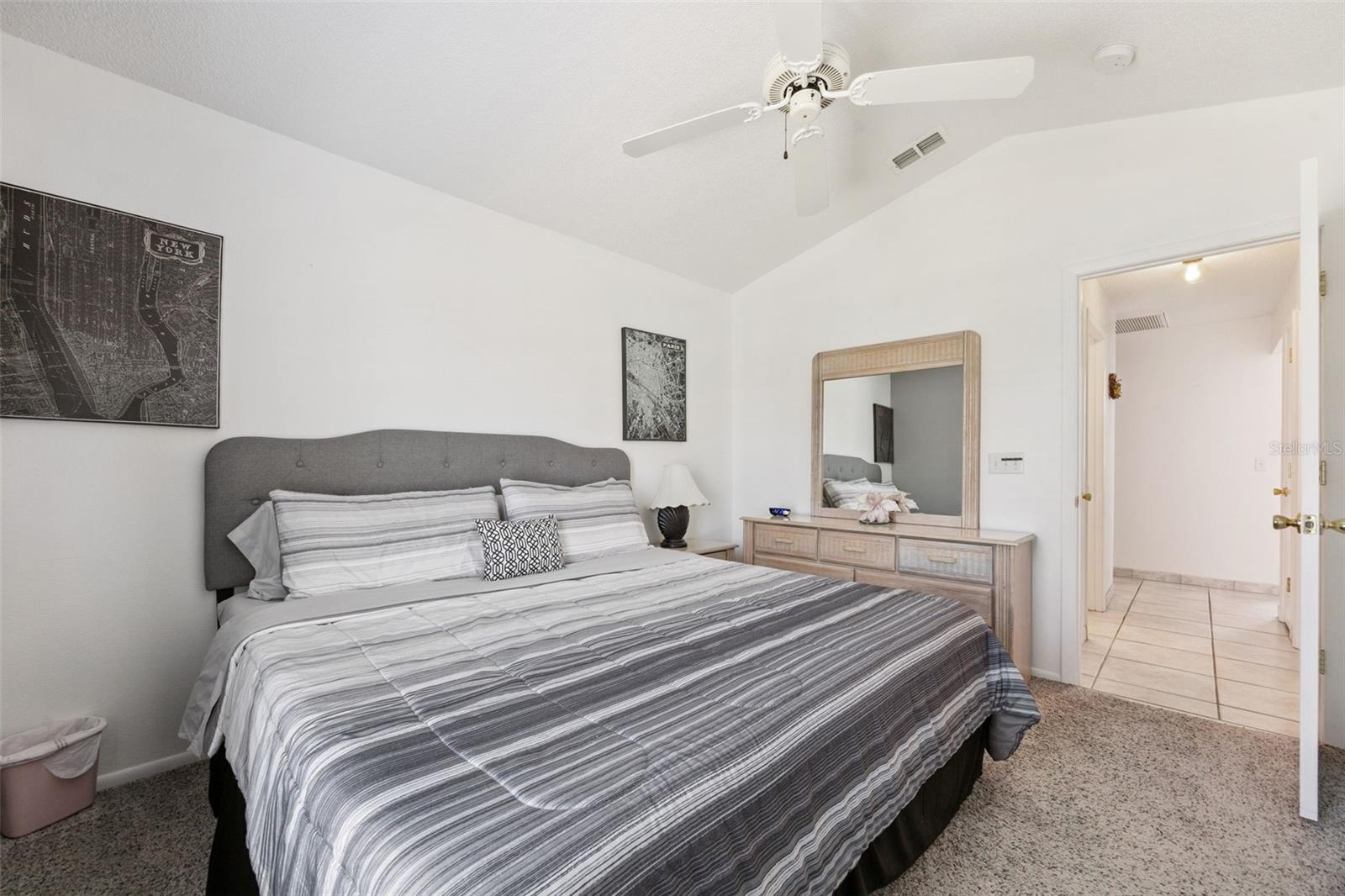 LINDFIELDS UNIT 3 - Residential