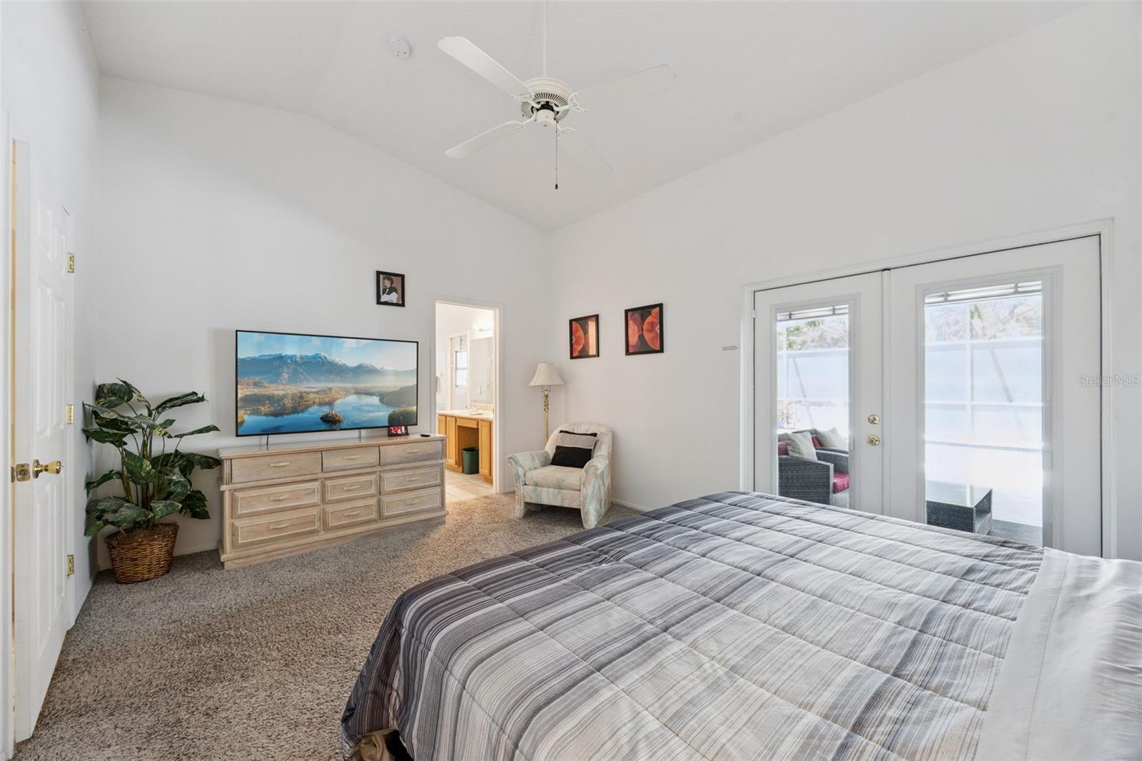 LINDFIELDS UNIT 3 - Residential