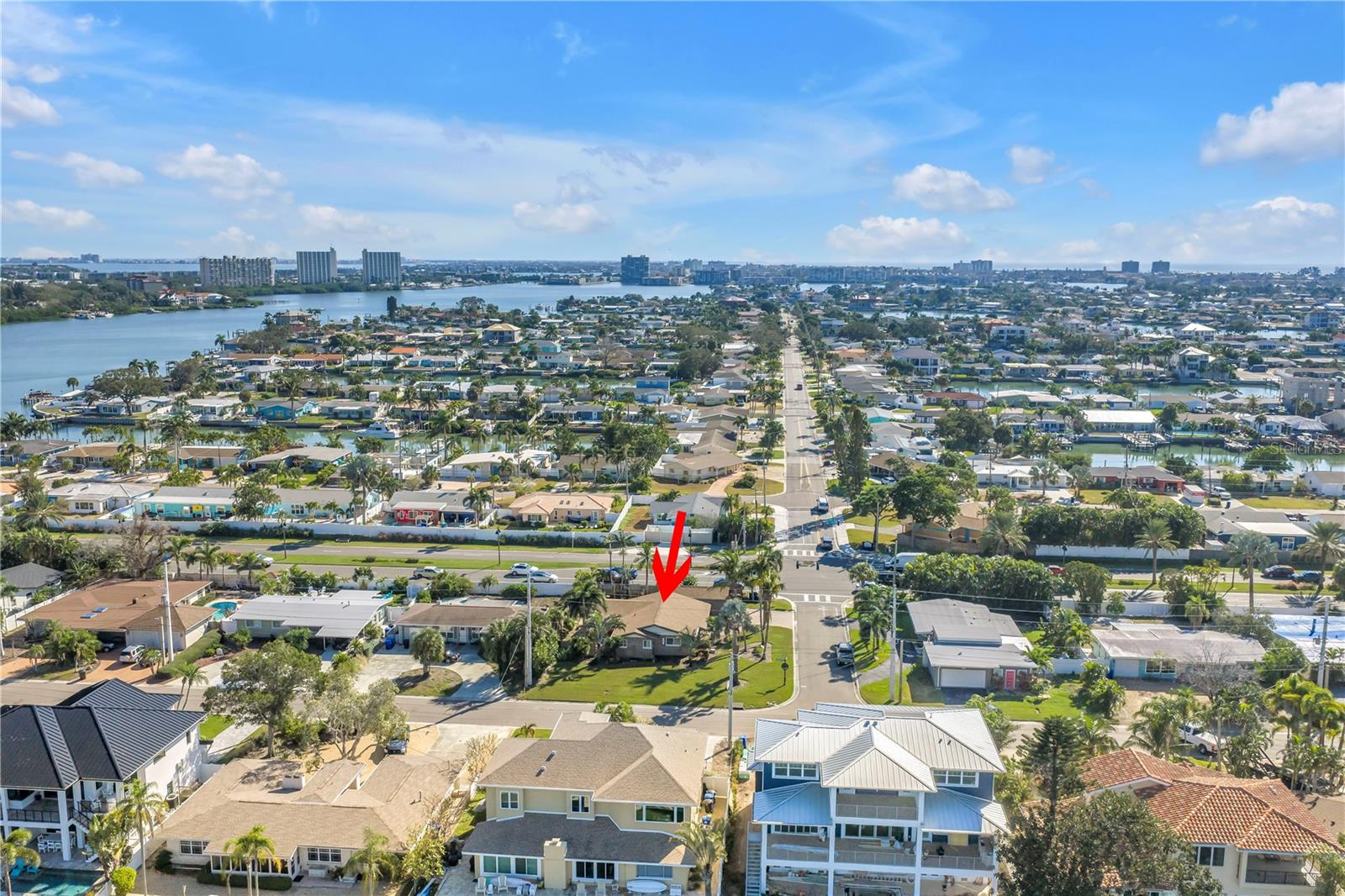 CAUSEWAY ISLES - Residential