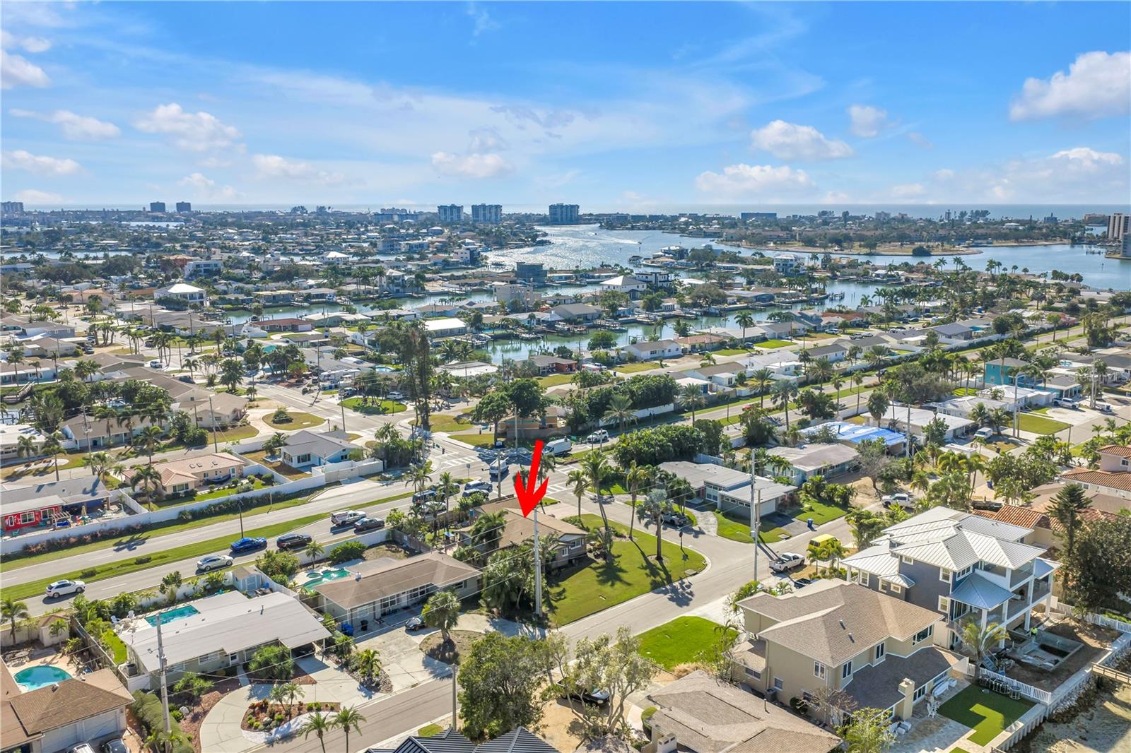 CAUSEWAY ISLES - Residential