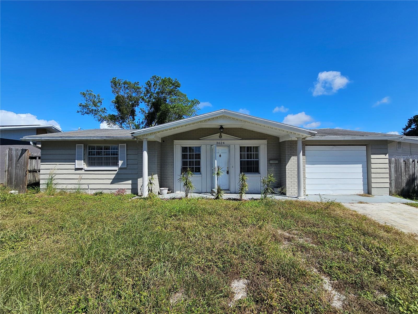 BEACON SQUARE - Residential Lease