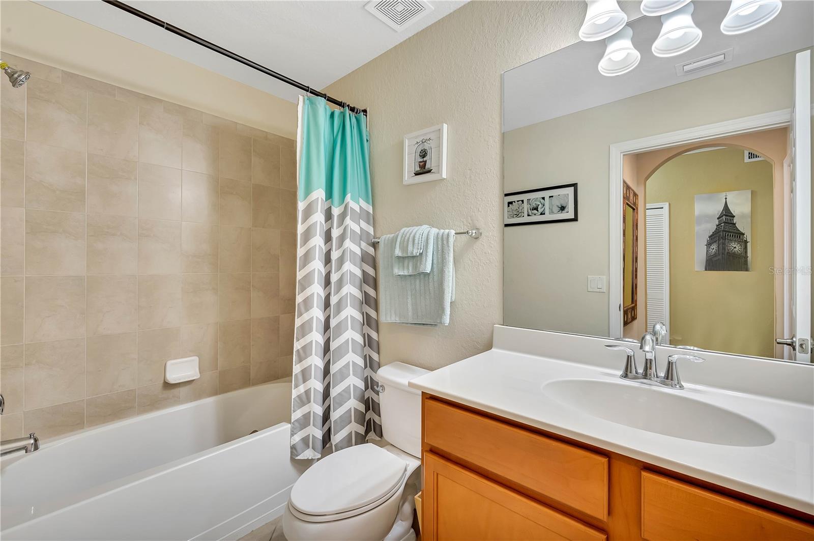 RIVER STRAND - Residential Lease