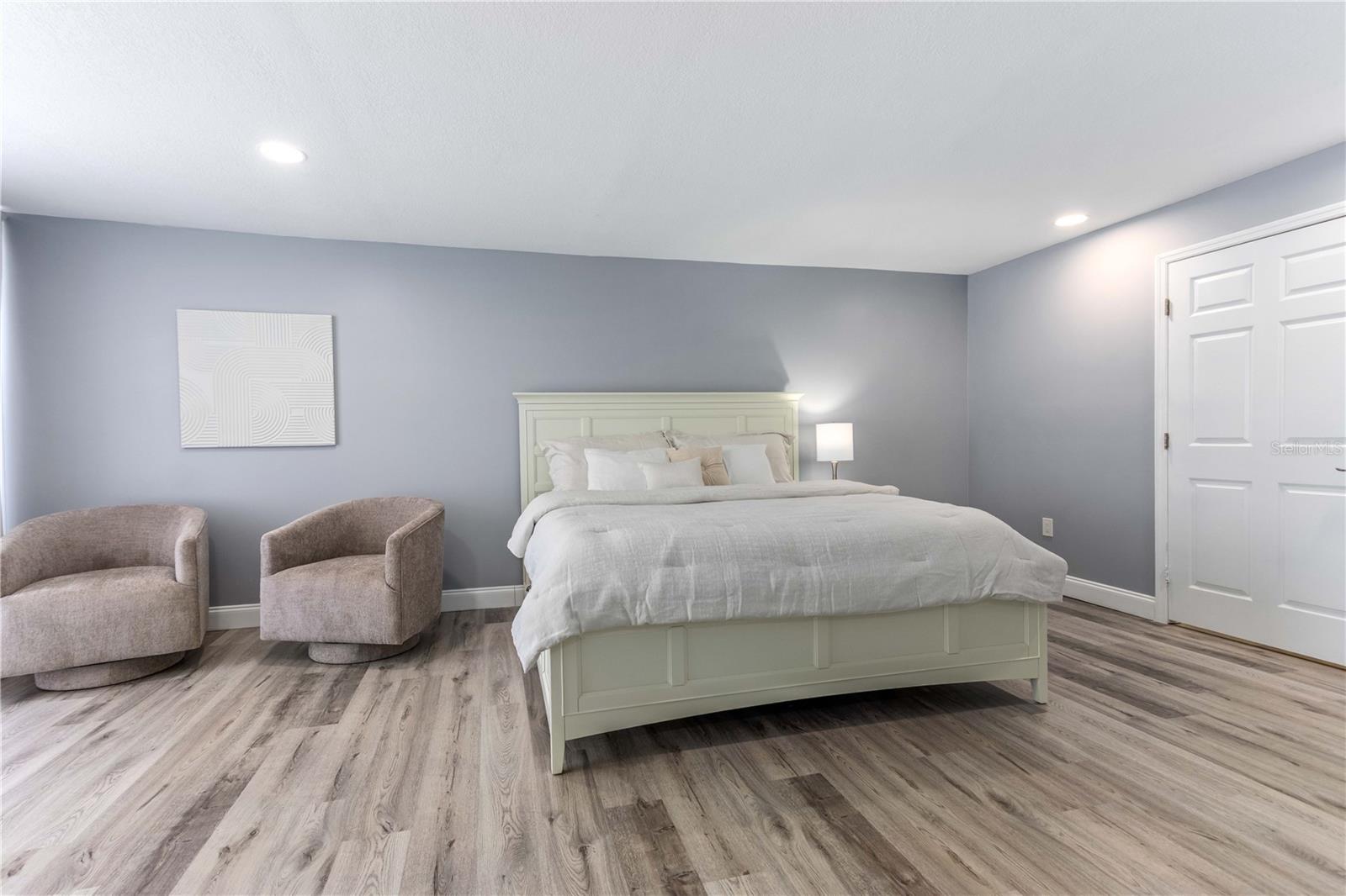 CLEARWATER SAND KEY - Residential