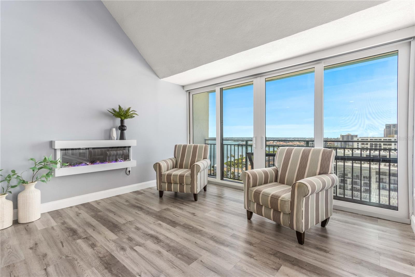 CLEARWATER SAND KEY - Residential