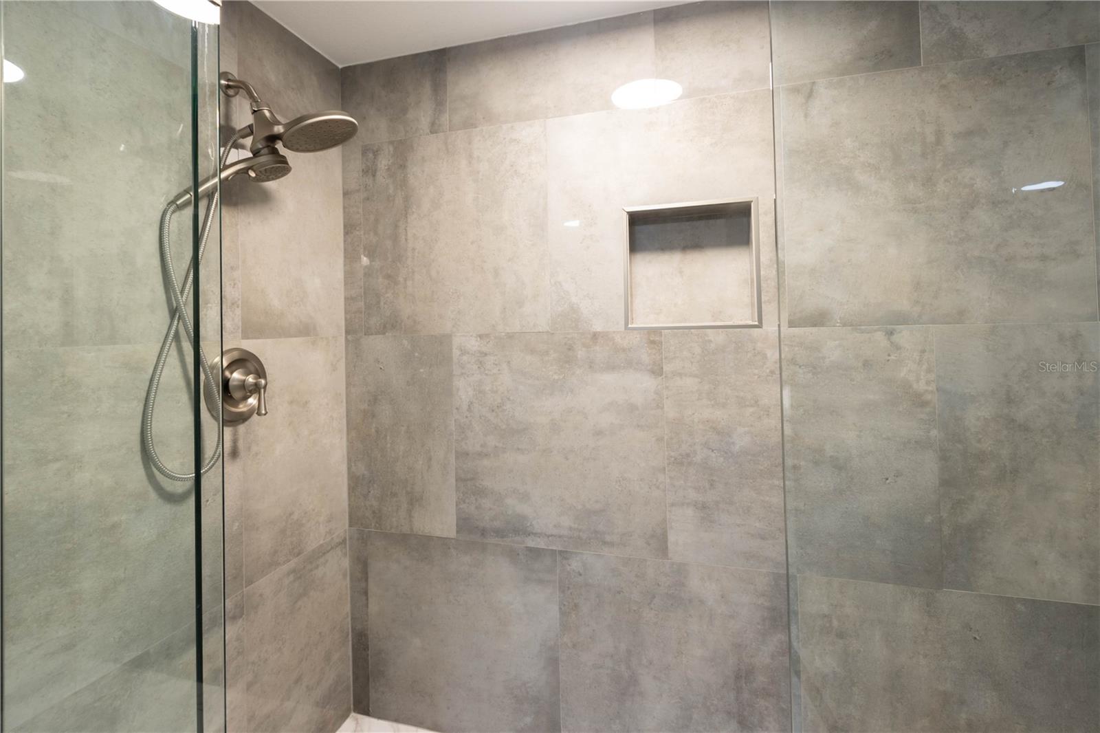 CLEARWATER SAND KEY - Residential