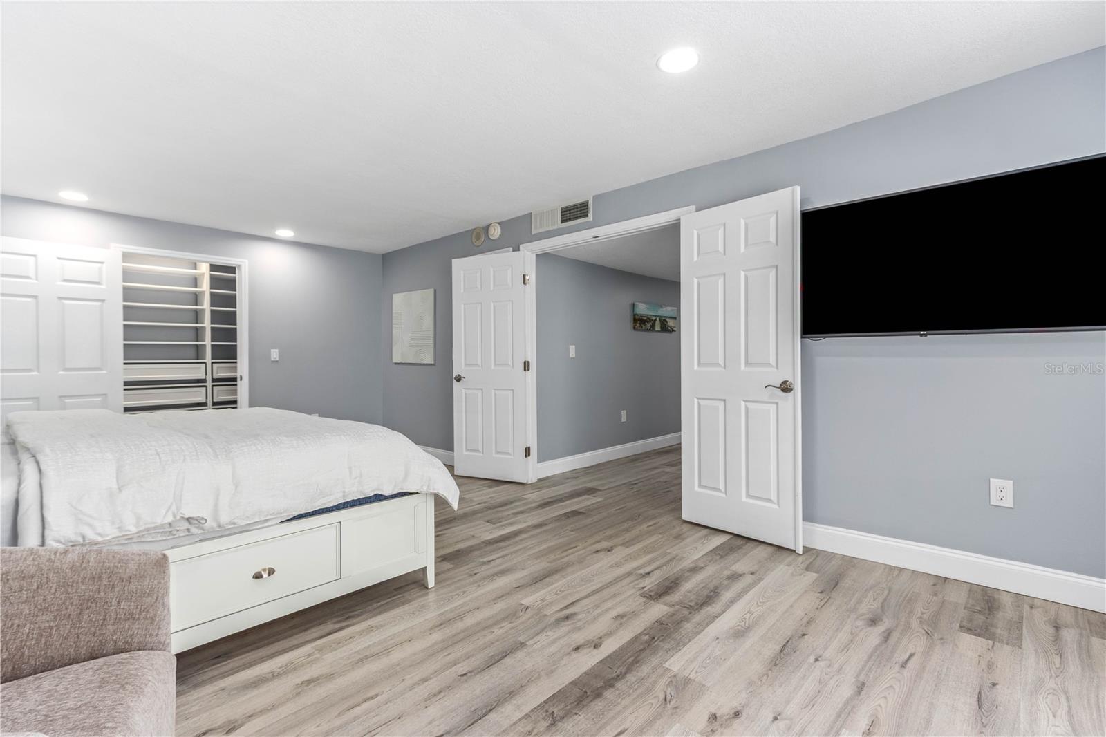 CLEARWATER SAND KEY - Residential