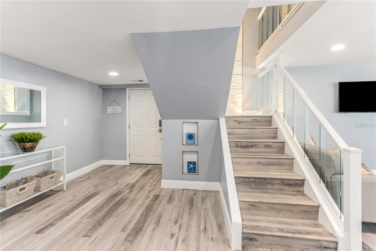 1390 GULF BOULEVARD PH-5