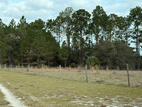 Tiny photo for 29605 Fullerville Road, Deland, FL 32720 (MLS # V4946393)