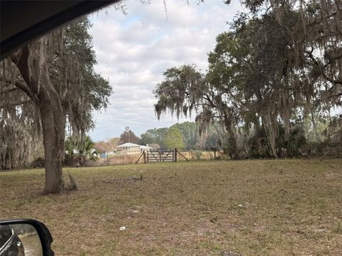 Tiny photo for 29605 Fullerville Road, Deland, FL 32720 (MLS # V4946393)