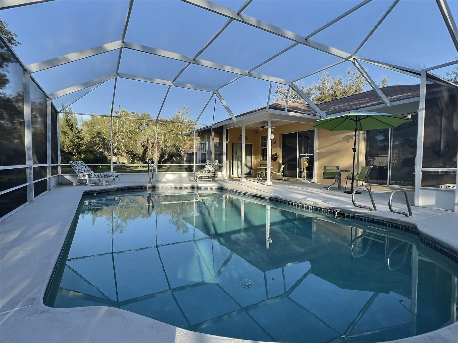 PINE LAKES - Residential