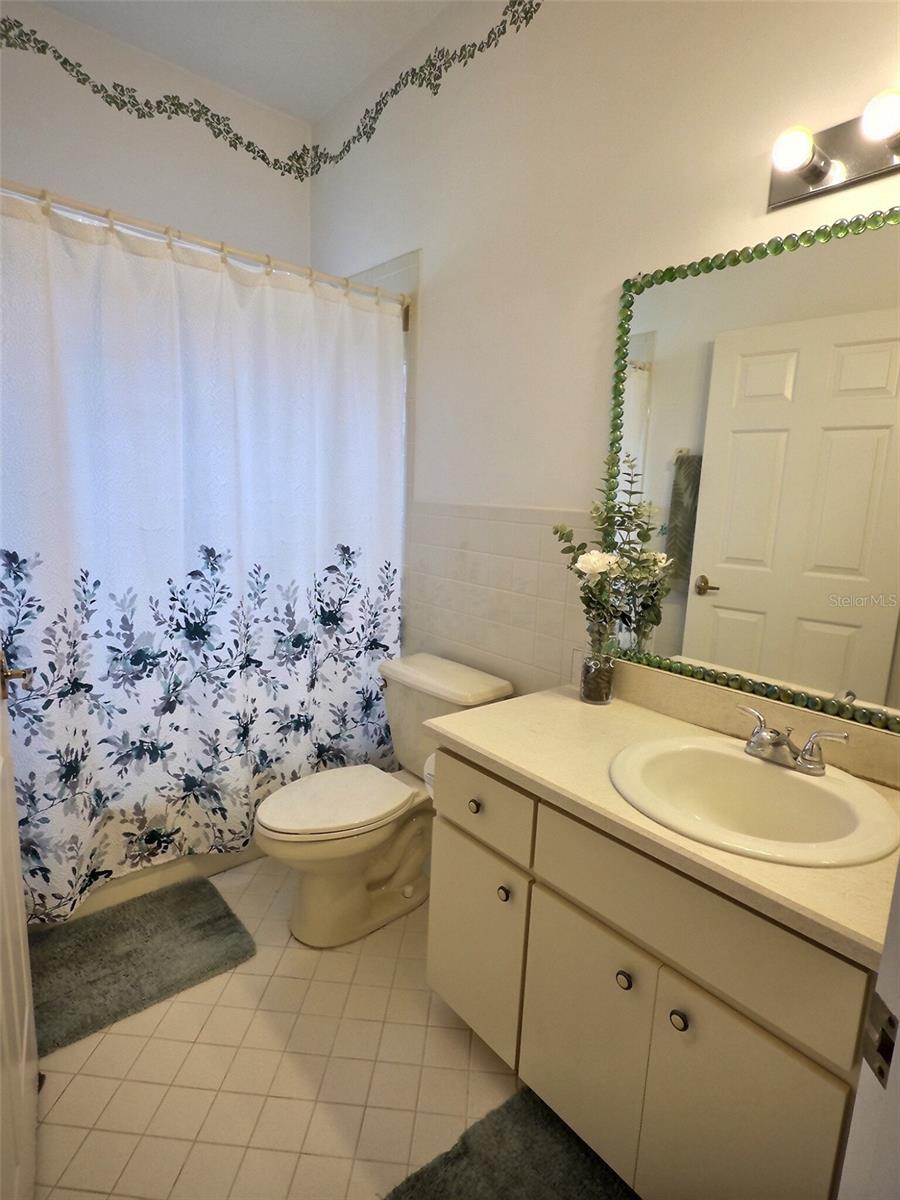 PINE LAKES - Residential