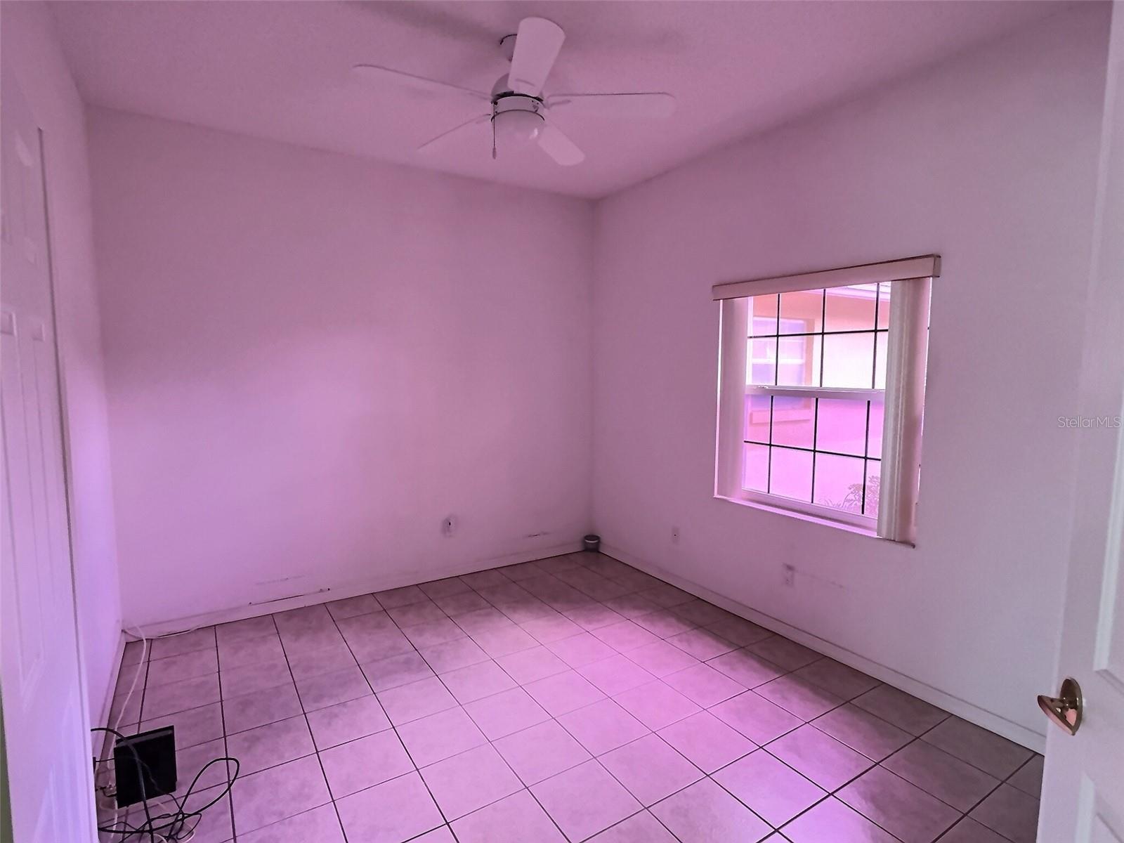 PINE LAKES - Residential