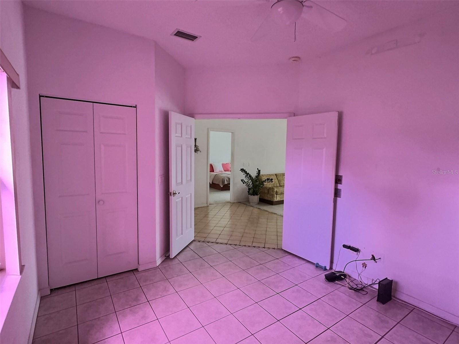 PINE LAKES - Residential