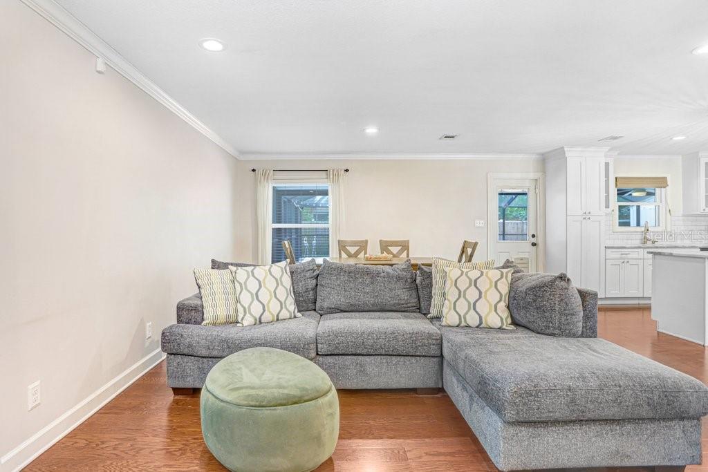 GANDY GARDENS 4 - Residential