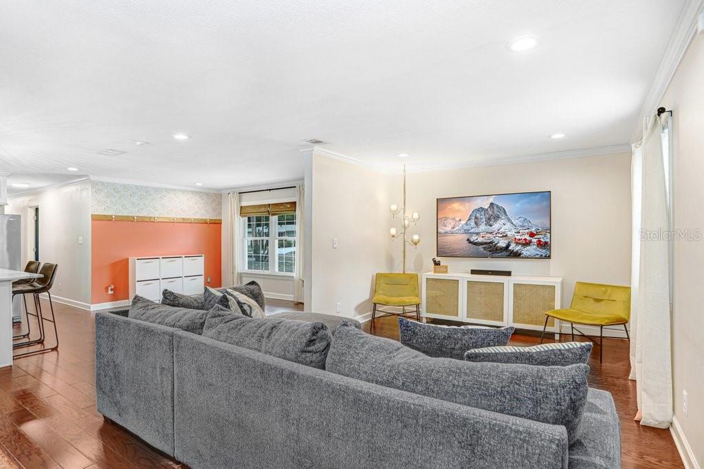 GANDY GARDENS 4 - Residential