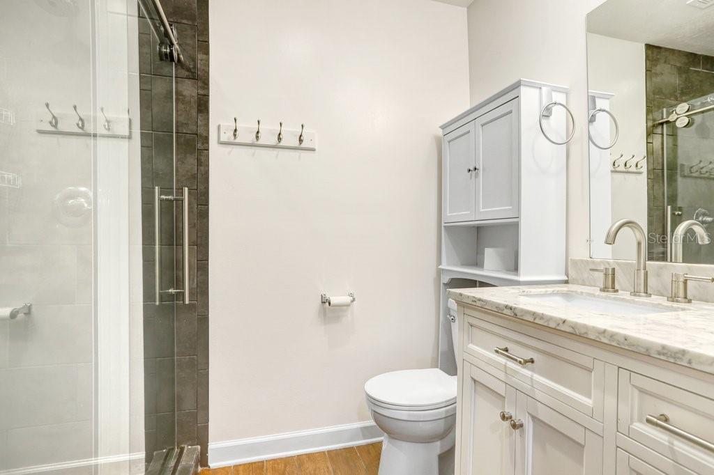 GANDY GARDENS 4 - Residential