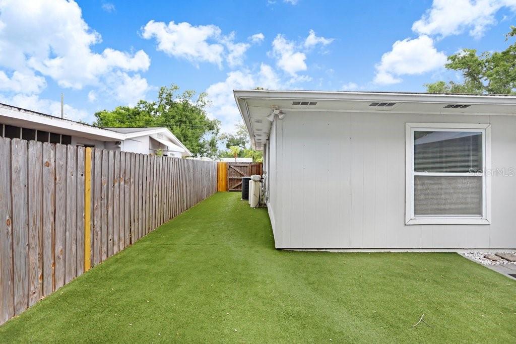 GANDY GARDENS 4 - Residential