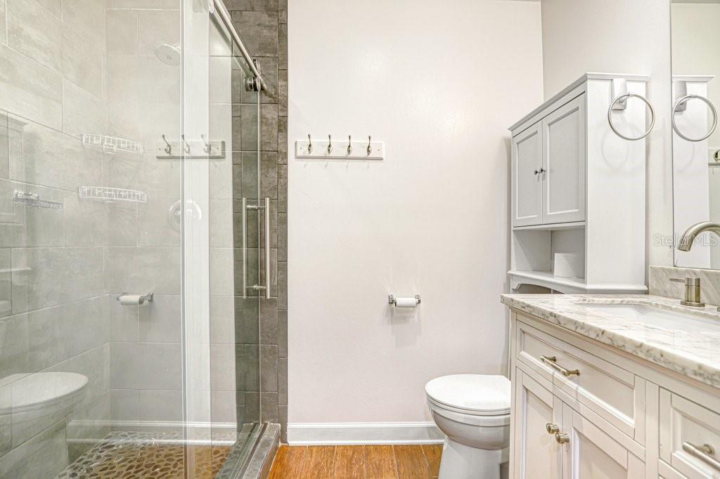 GANDY GARDENS 4 - Residential