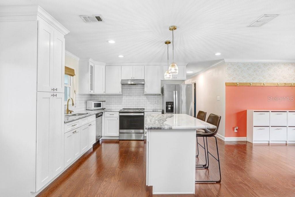 GANDY GARDENS 4 - Residential