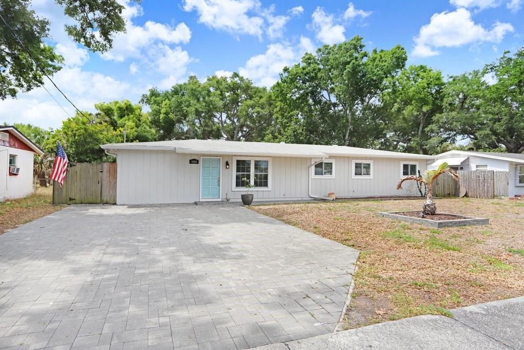 GANDY GARDENS 4 - Residential