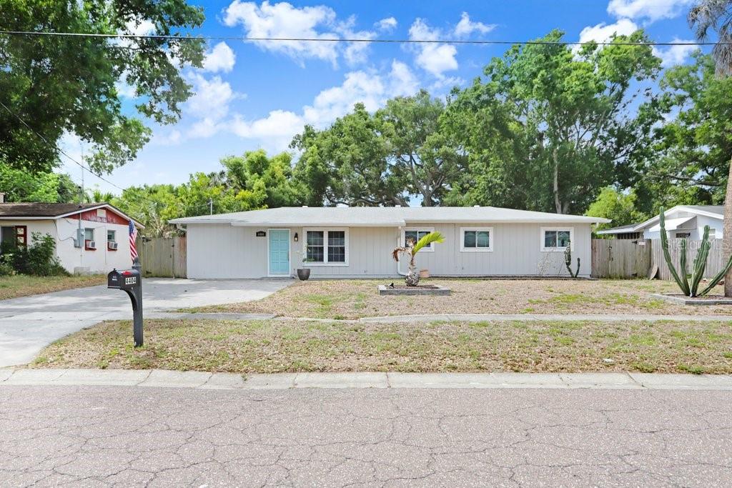 GANDY GARDENS 4 - Residential