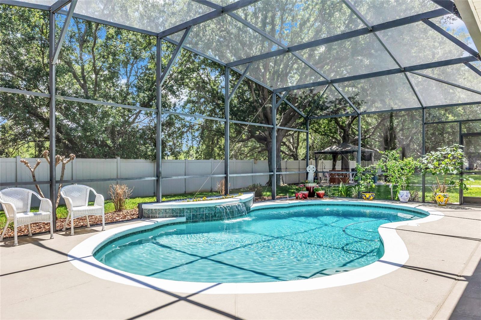 GRANDE PINES - Residential