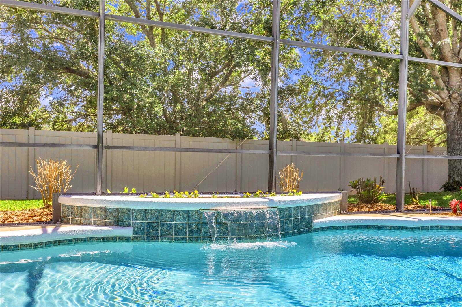 GRANDE PINES - Residential