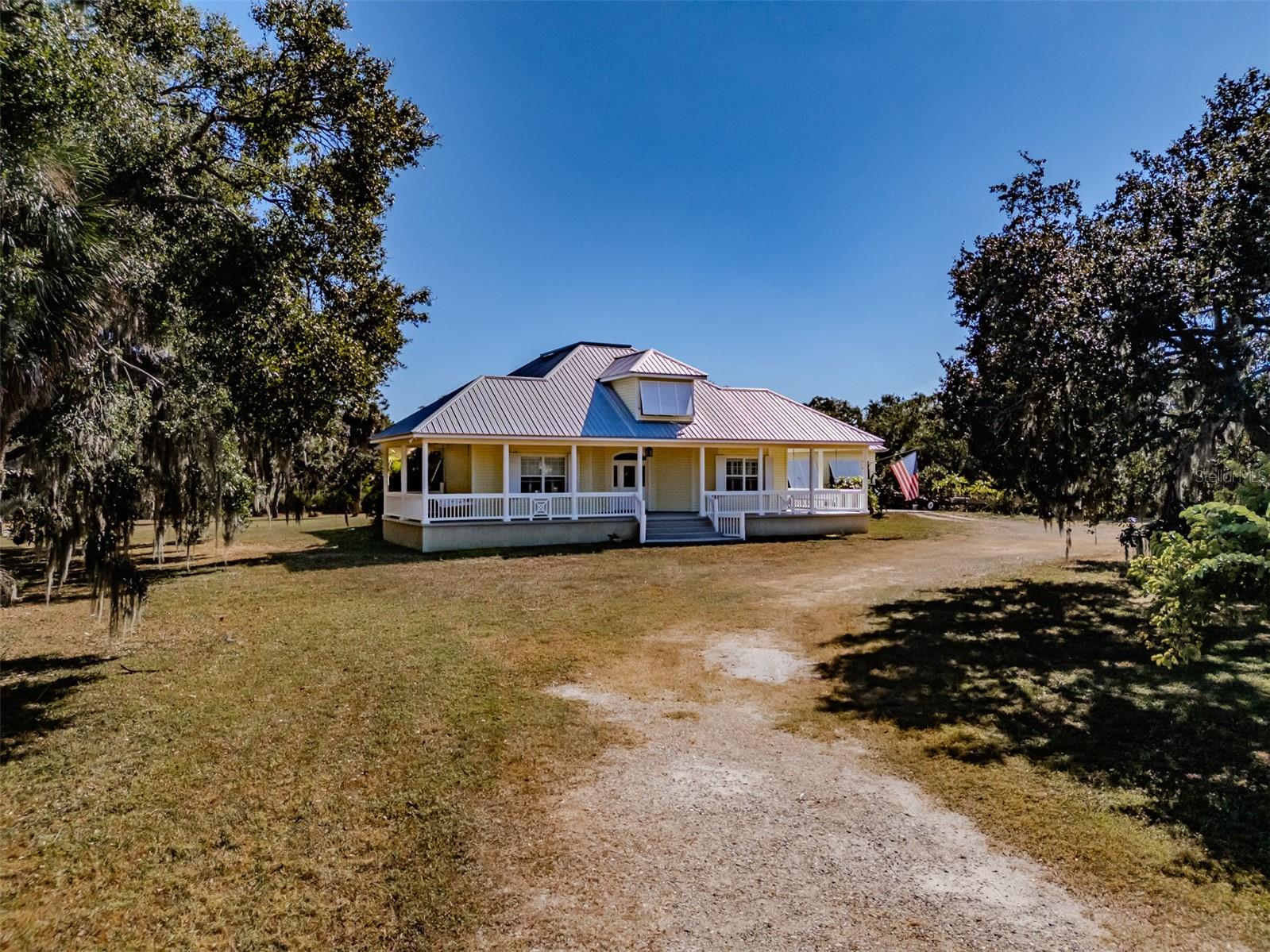 SUNDANCE UNIT 4 - Residential