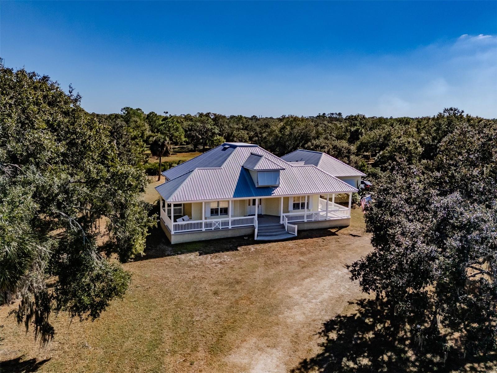 SUNDANCE UNIT 4 - Residential