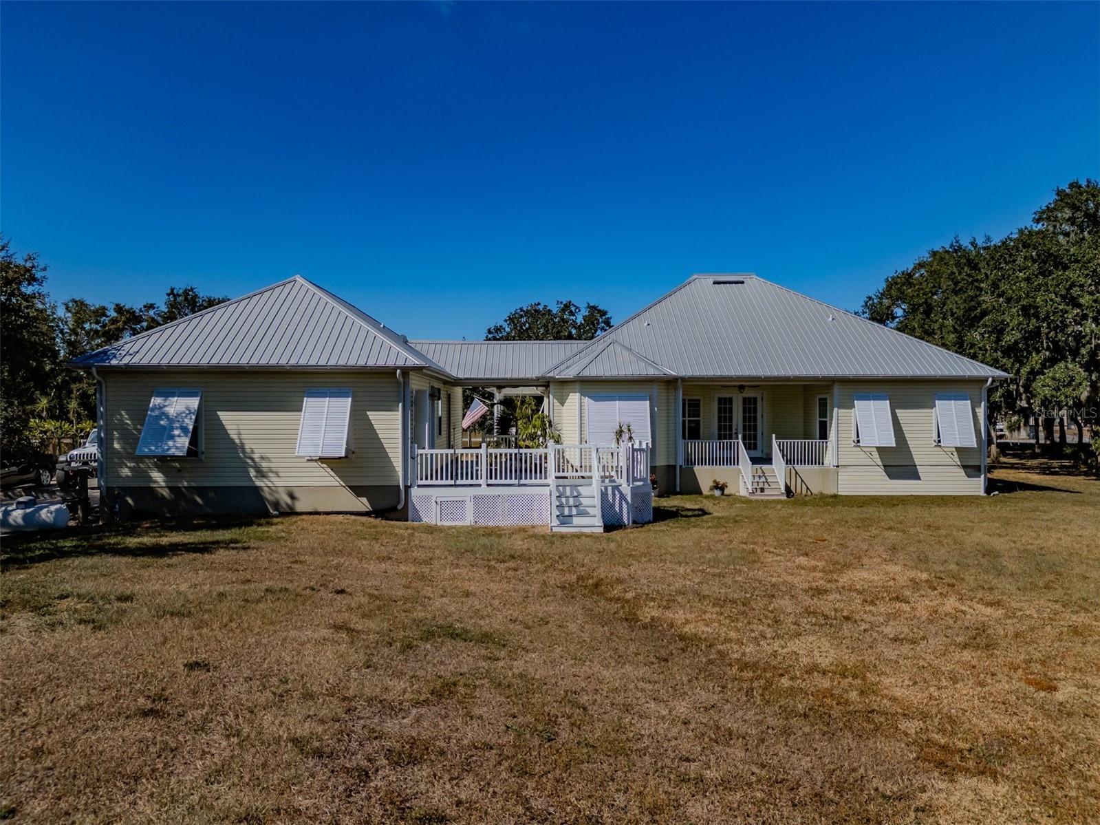 SUNDANCE UNIT 4 - Residential