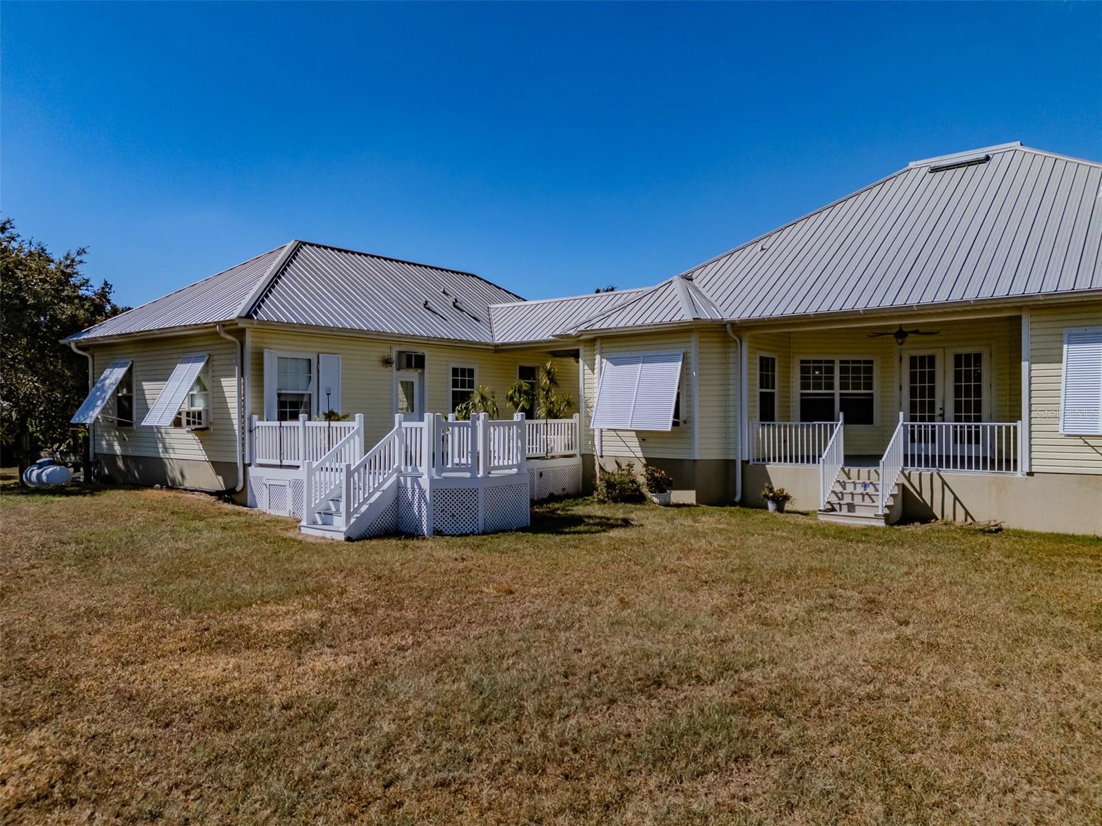 SUNDANCE UNIT 4 - Residential