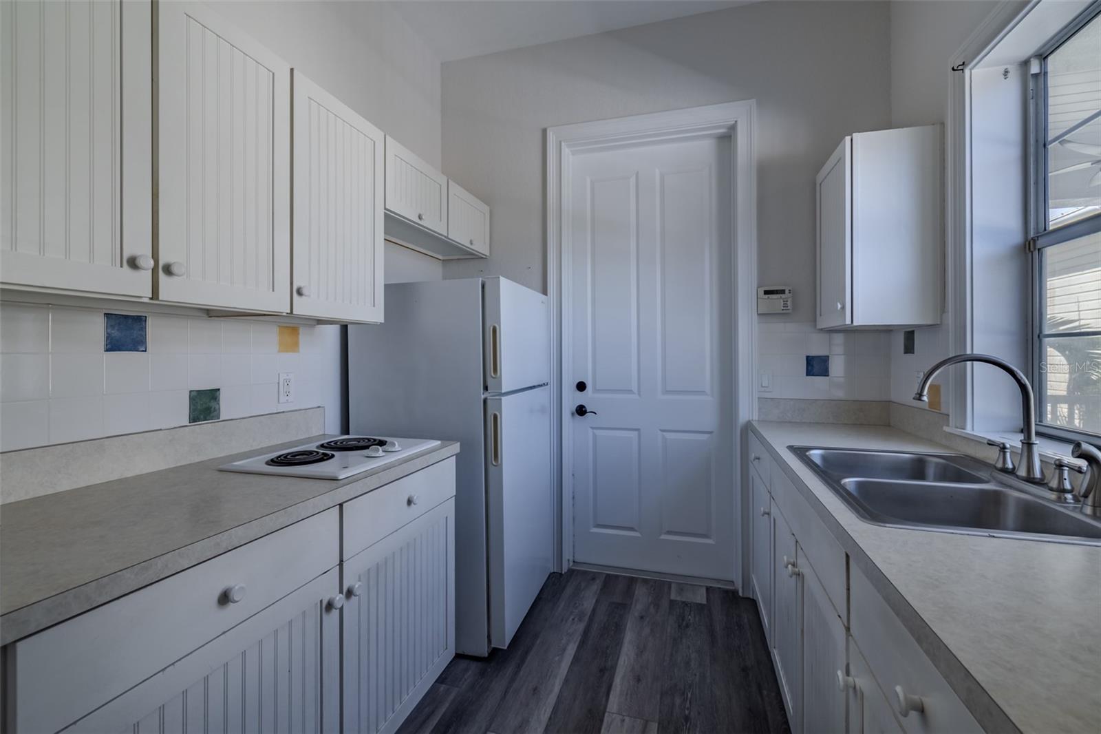 SUNDANCE UNIT 4 - Residential