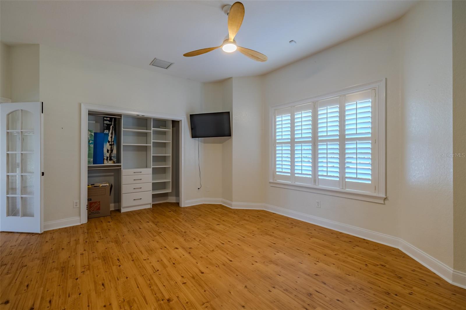 SUNDANCE UNIT 4 - Residential