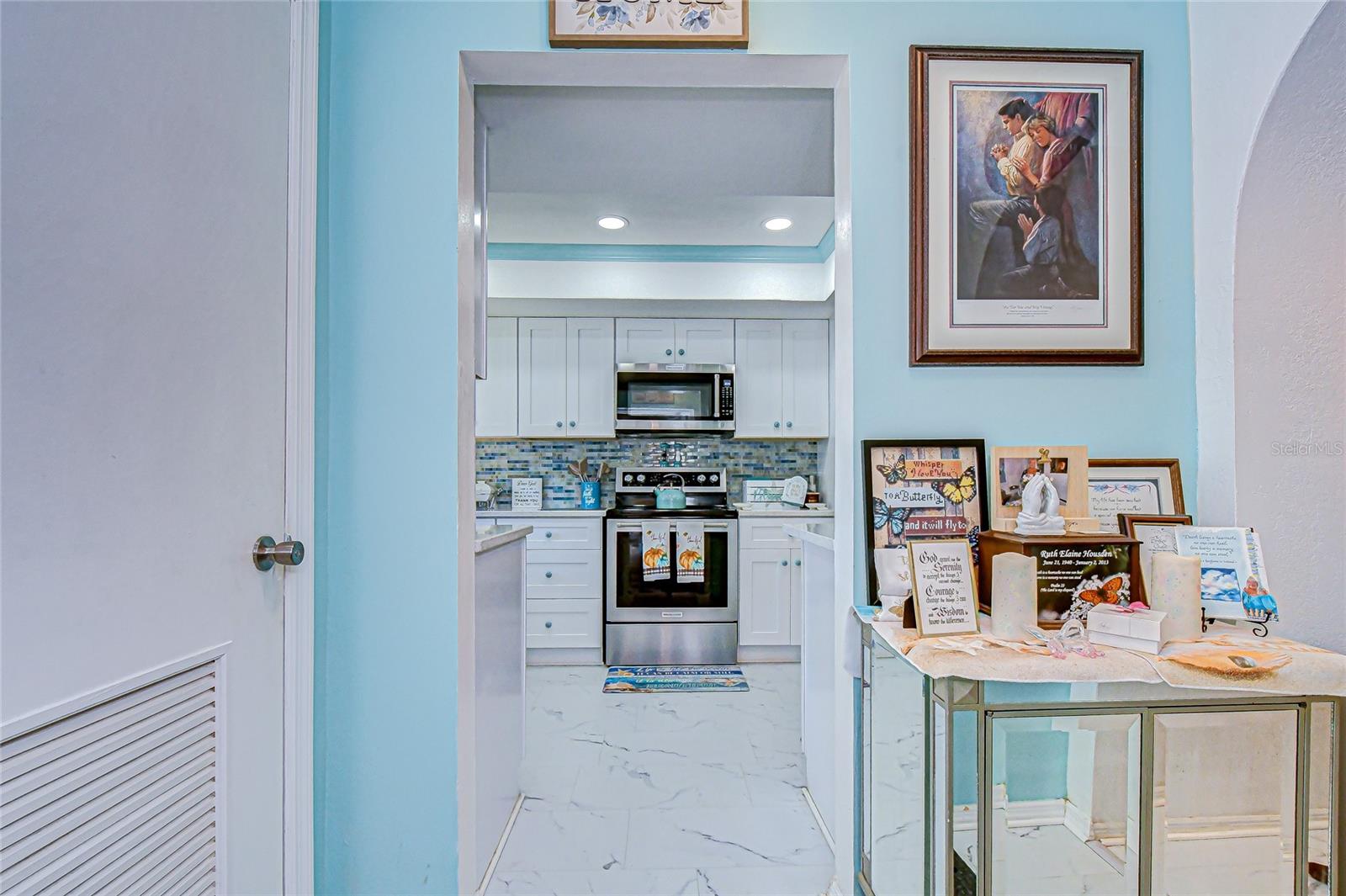 ANTIGUA CONDO - Residential