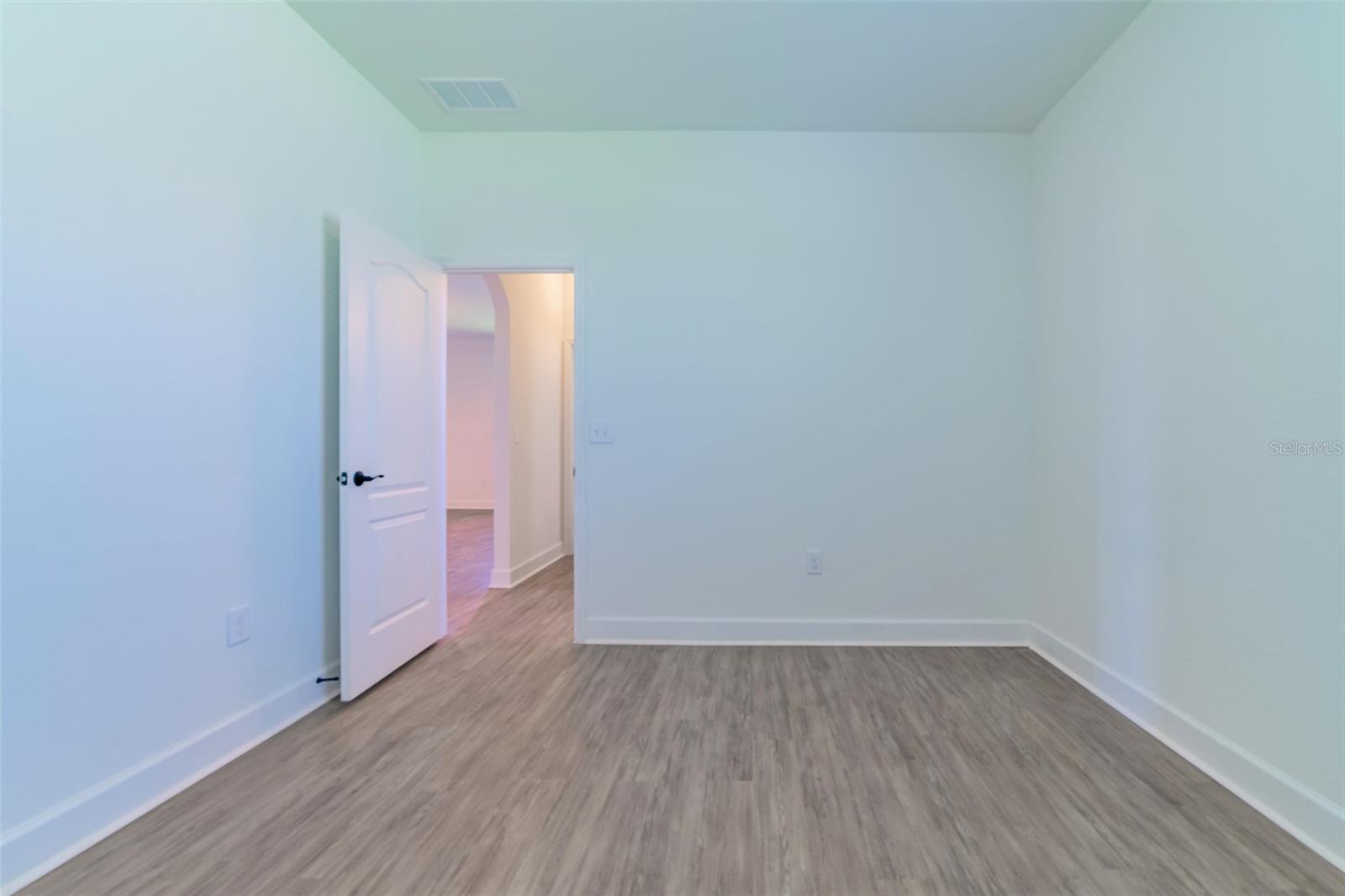 SANCTUARY BY THE LAKE - Residential